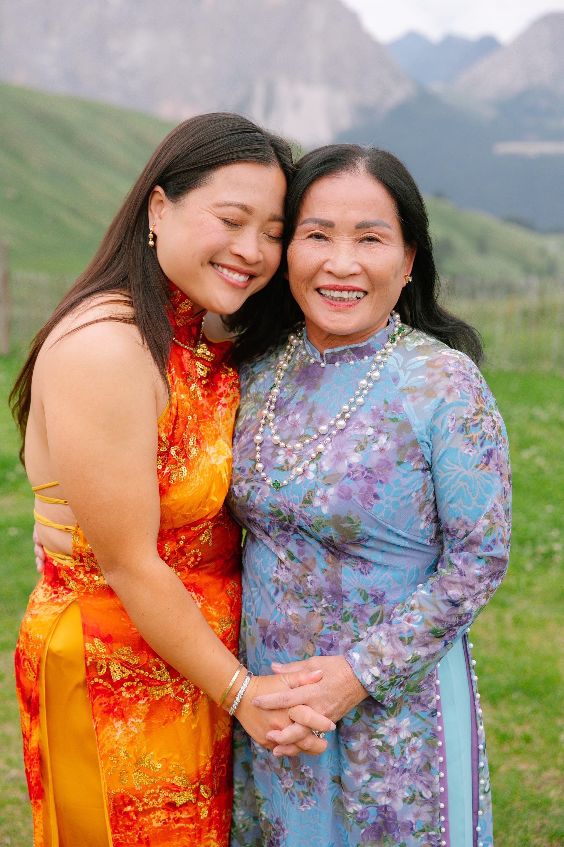 MyHuyen & Eric — Chinese gift exchange 2